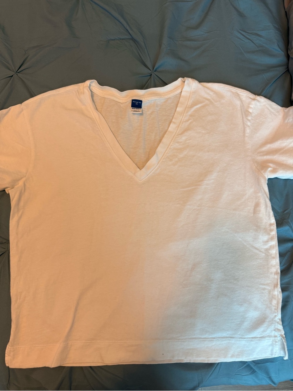 GAP Two White V-Neck Short Sleeve Tee Small & Xtra Small